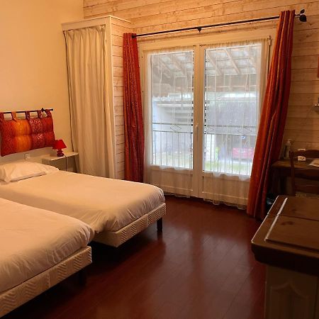 Chambres D'Hotes Aux Portes Des Tumuli Bussy-le-Château Dış mekan fotoğraf