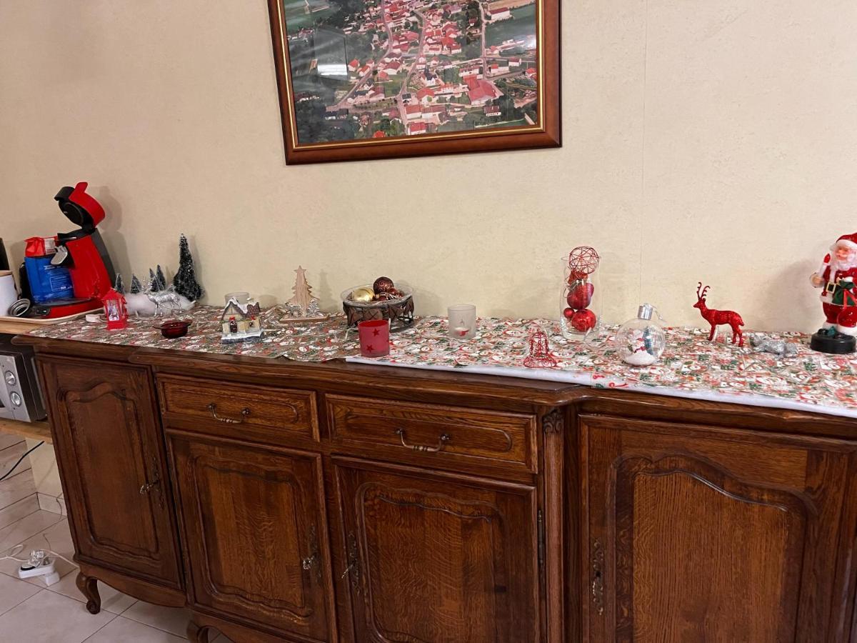 Chambres D'Hotes Aux Portes Des Tumuli Bussy-le-Château Dış mekan fotoğraf